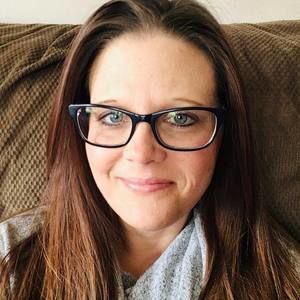 Meet your Posher, Angie